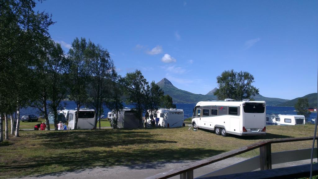 Fjordbotn Camping Hotell Galnslåtta Eksteriør bilde